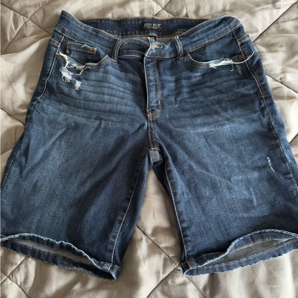 Judy Blue Distressed Denim Shorts - Blue